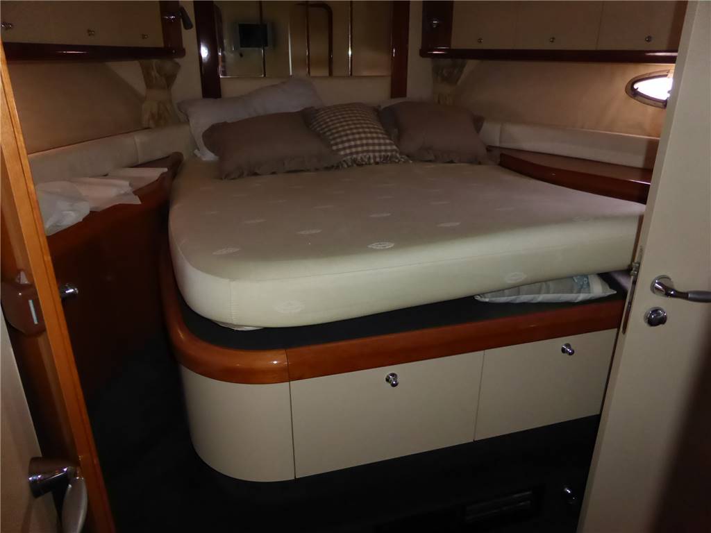 Sunseeker Portofino 53