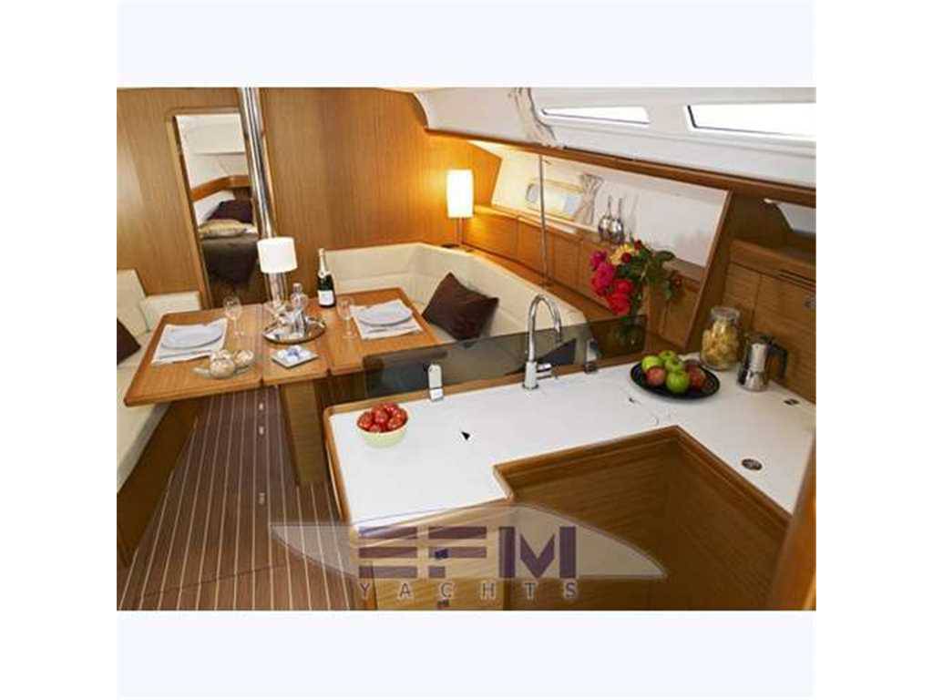 Jeanneau 42i
