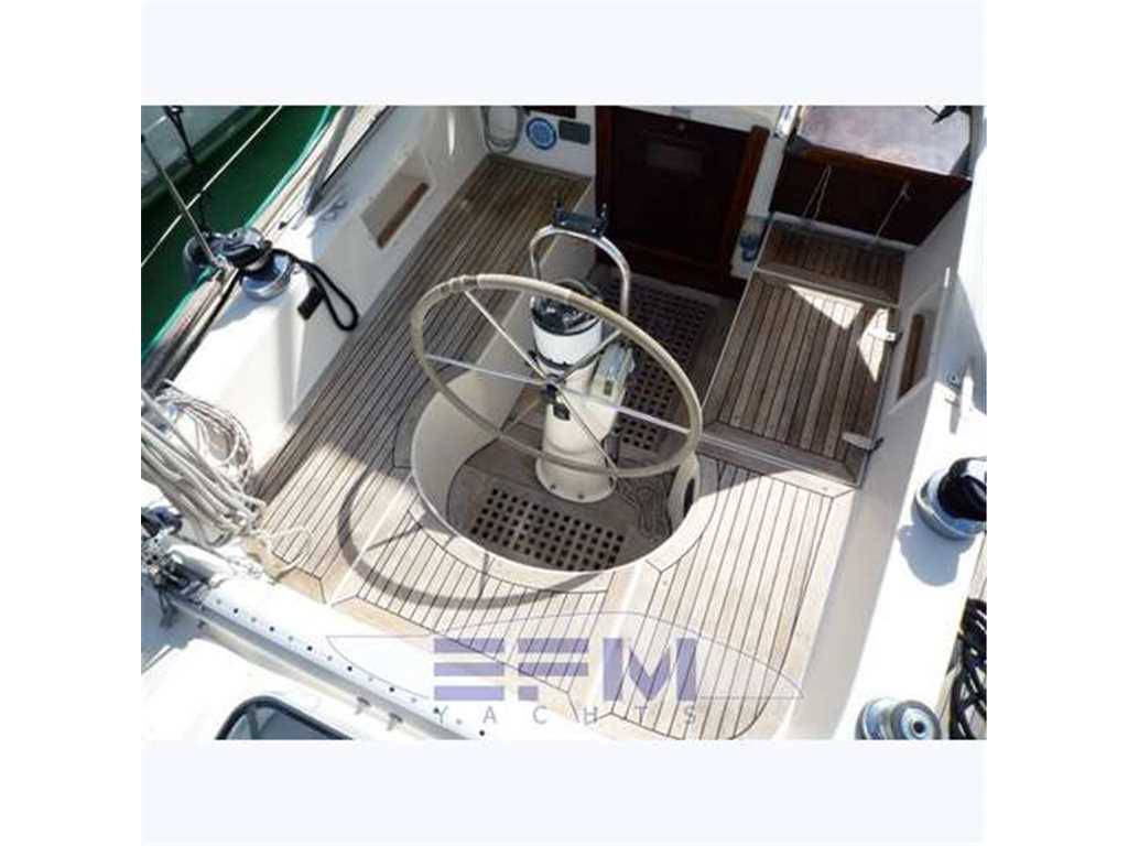 Hallberg rassy Hr 352