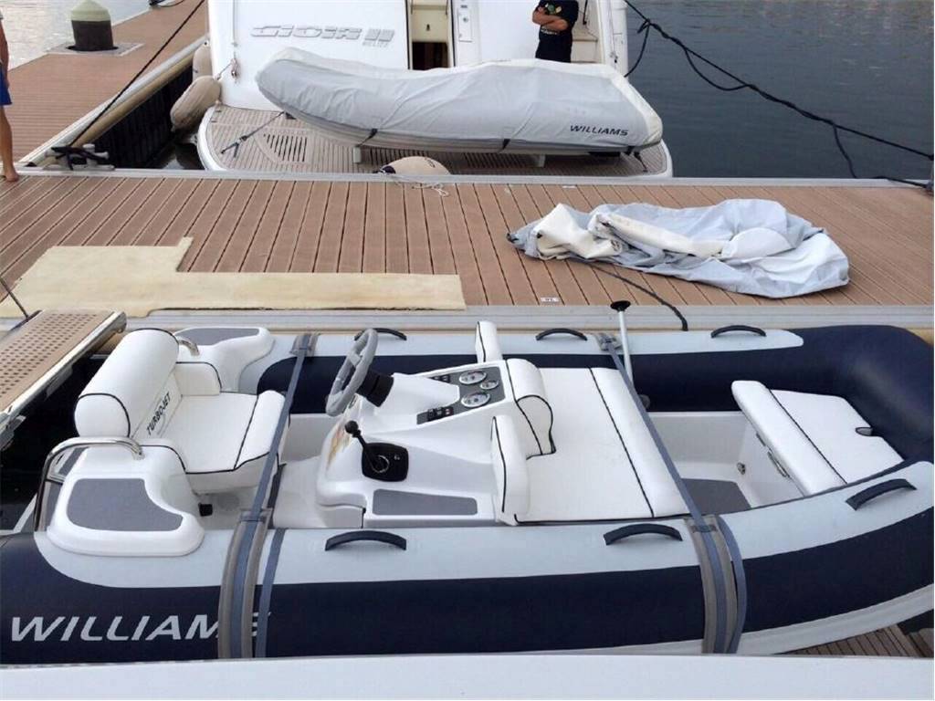 Azimut 60 fly