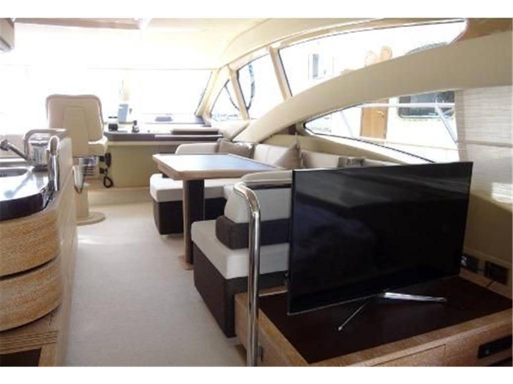 Azimut 60 fly