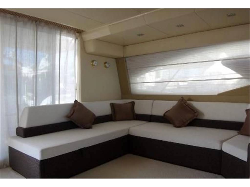 Azimut 60 fly