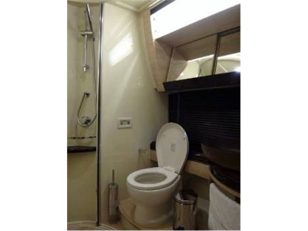 Azimut 60 fly