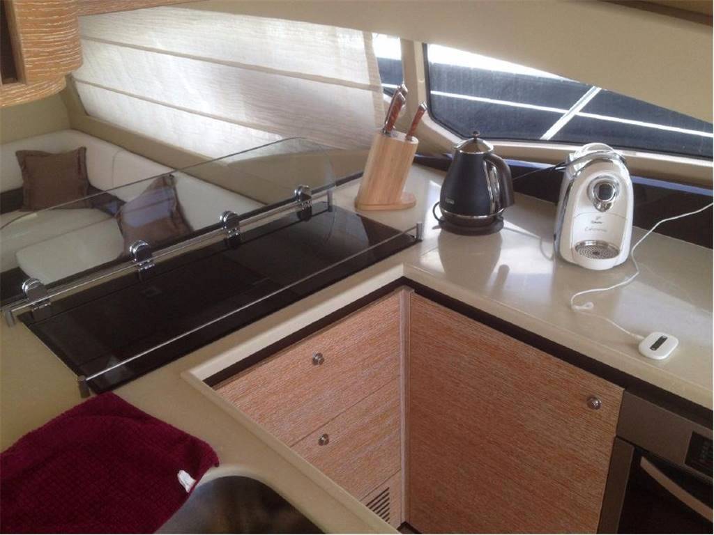 Azimut 60 fly