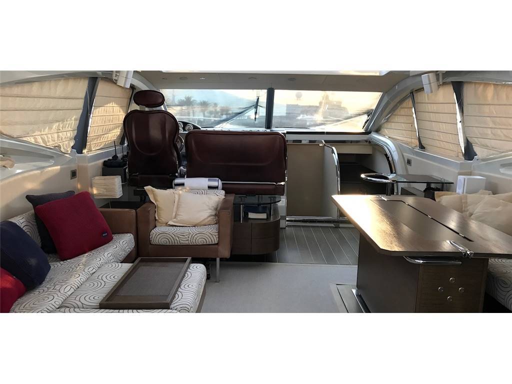 Azimut 68 s