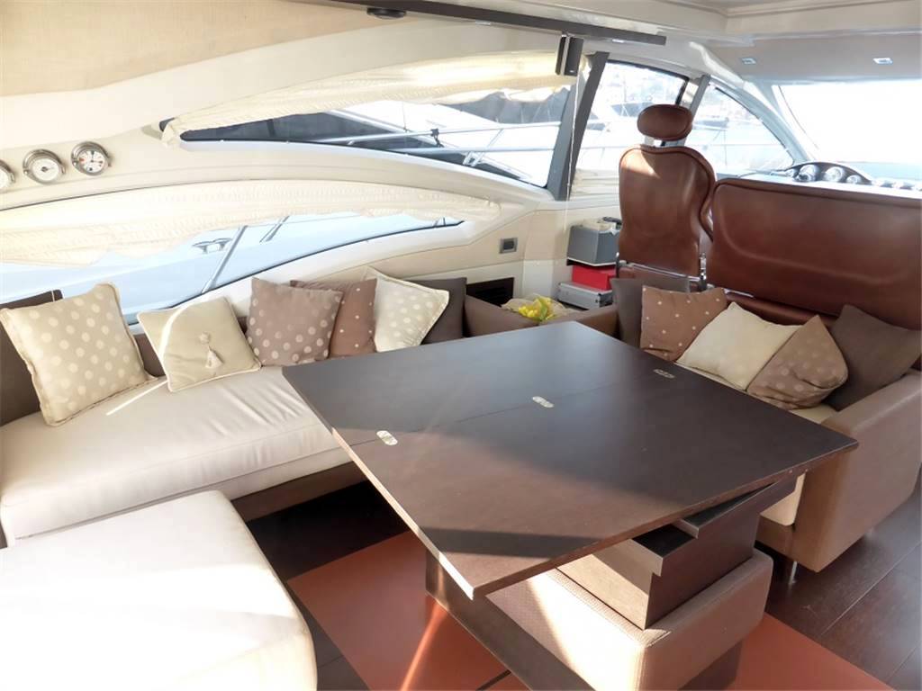 Azimut 62s