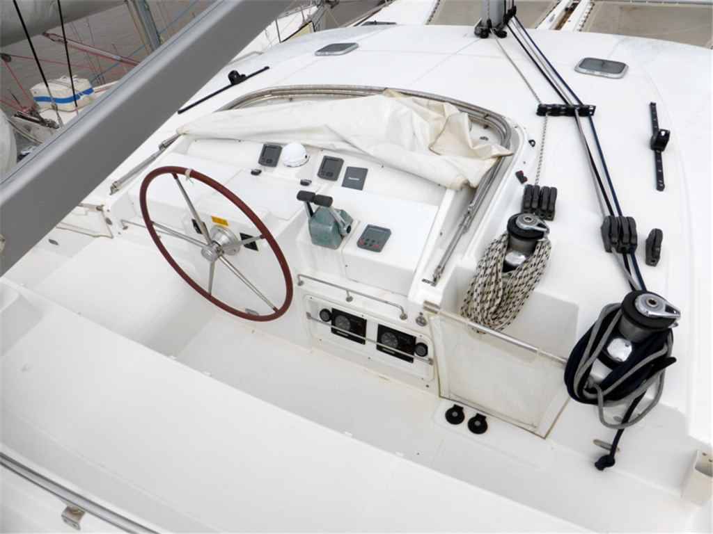 Lagoon 440