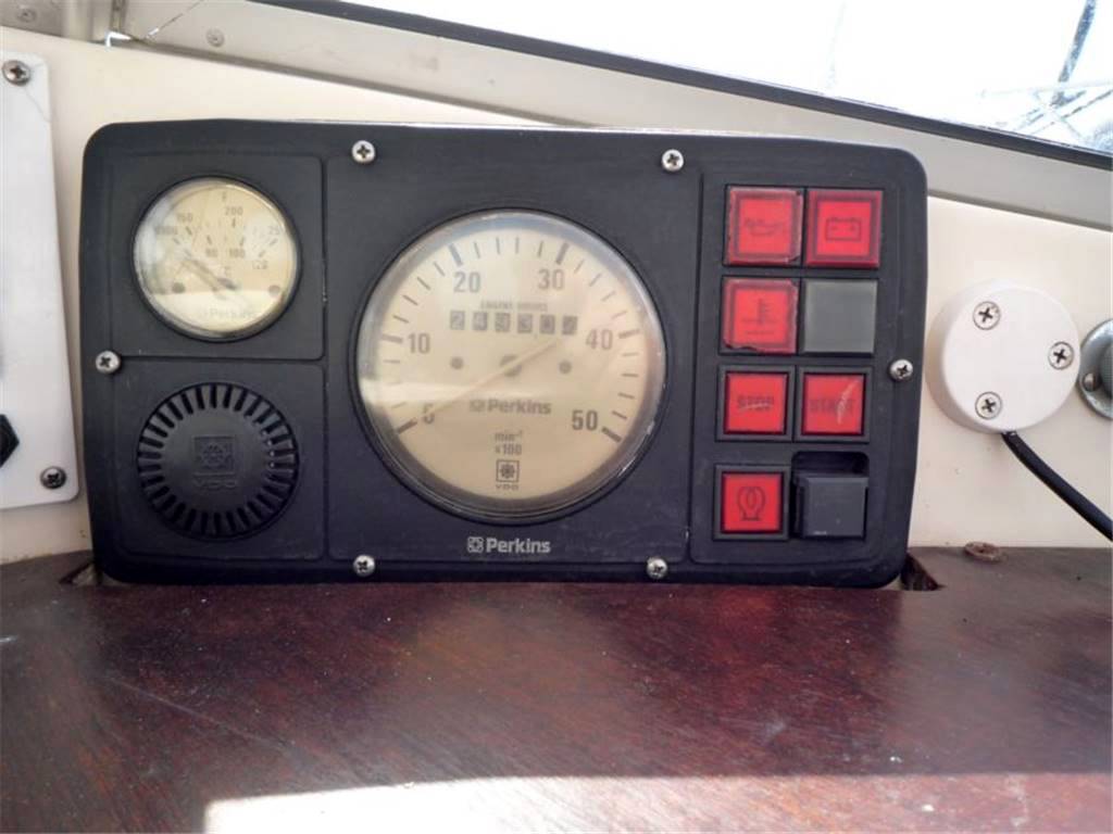 Hallberg rassy 352