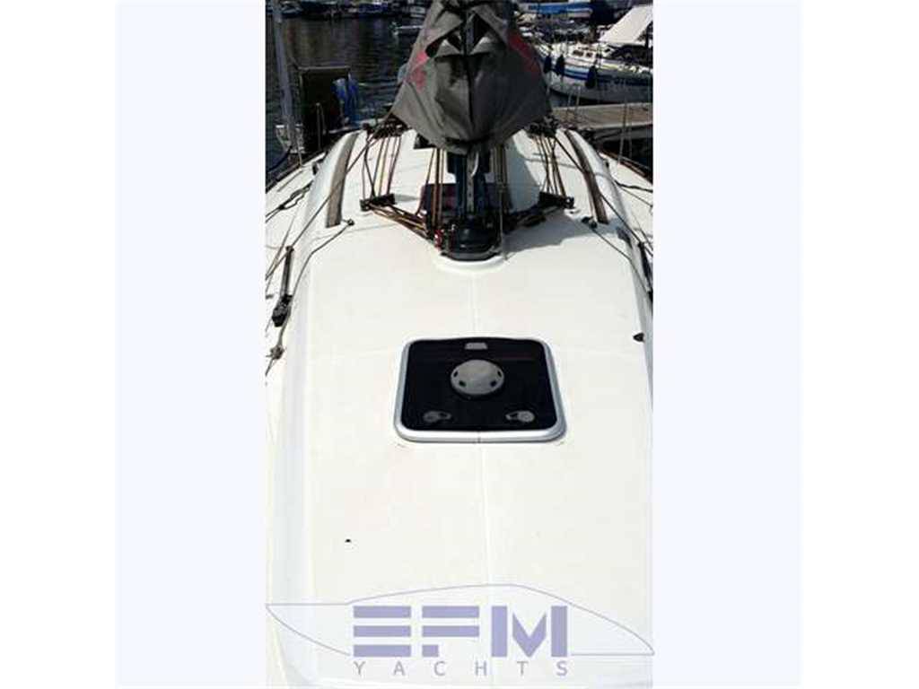 Beneteau First 35
