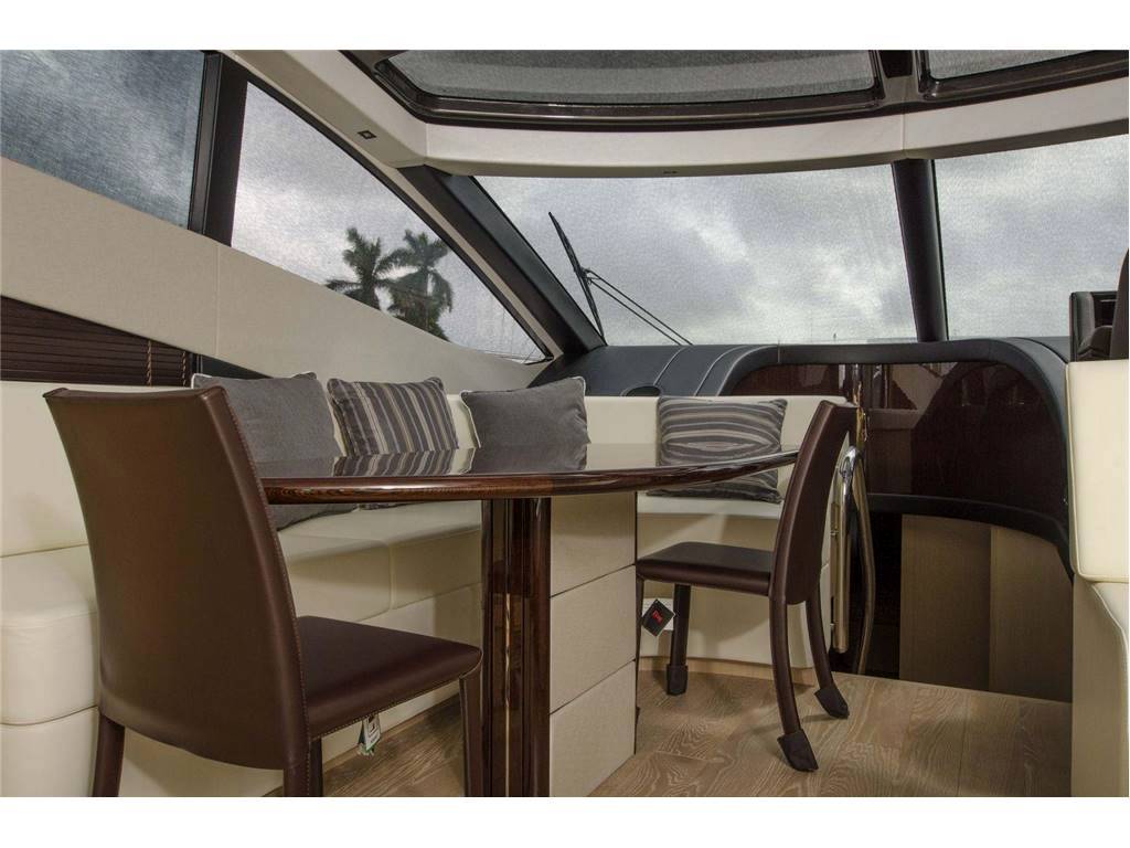 Sunseeker Predator 68