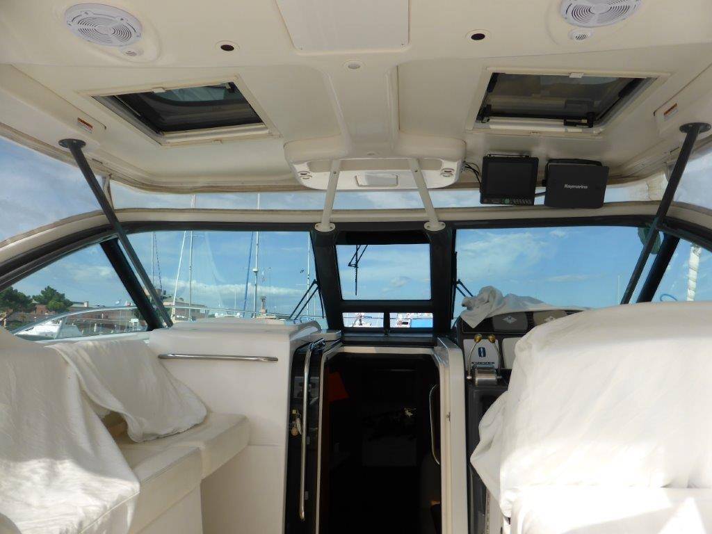 Tiara 3600