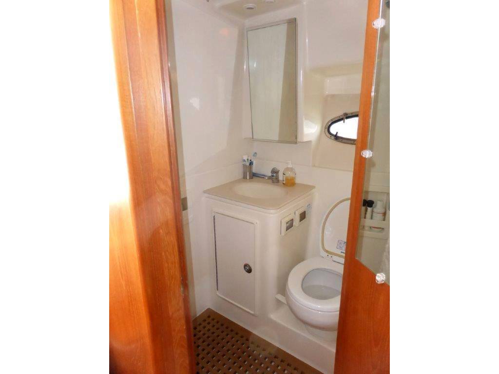 Tiara 3600