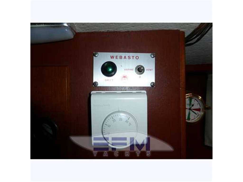 Hallberg rassy Hr 352