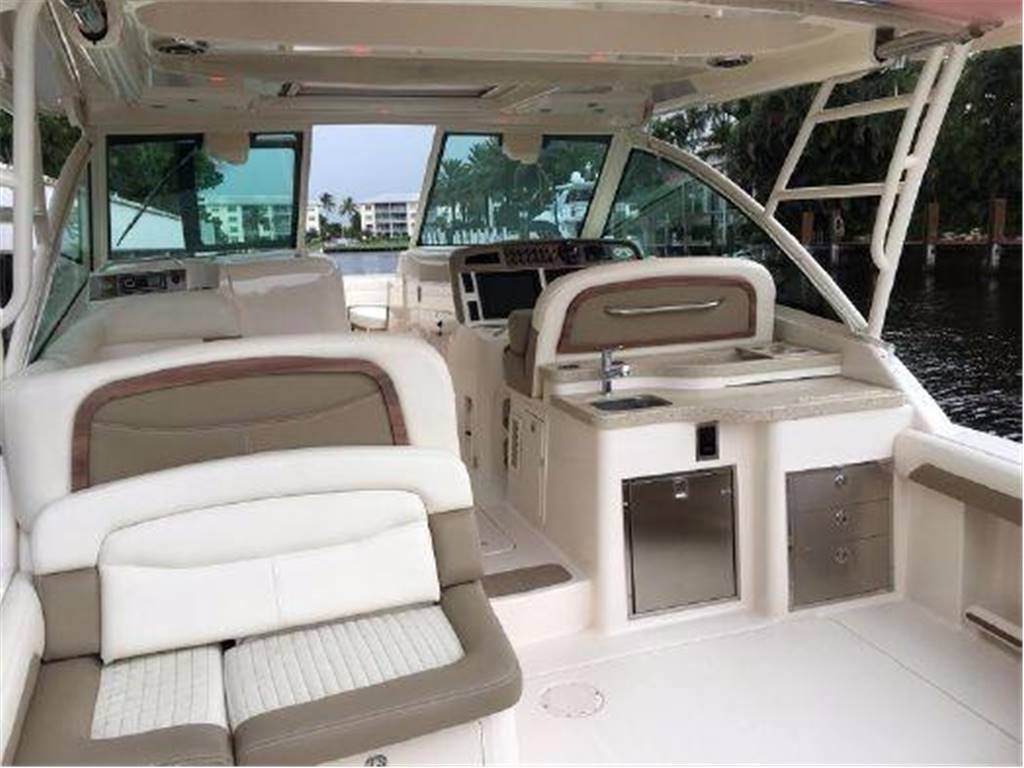 Grady white 375 freedom