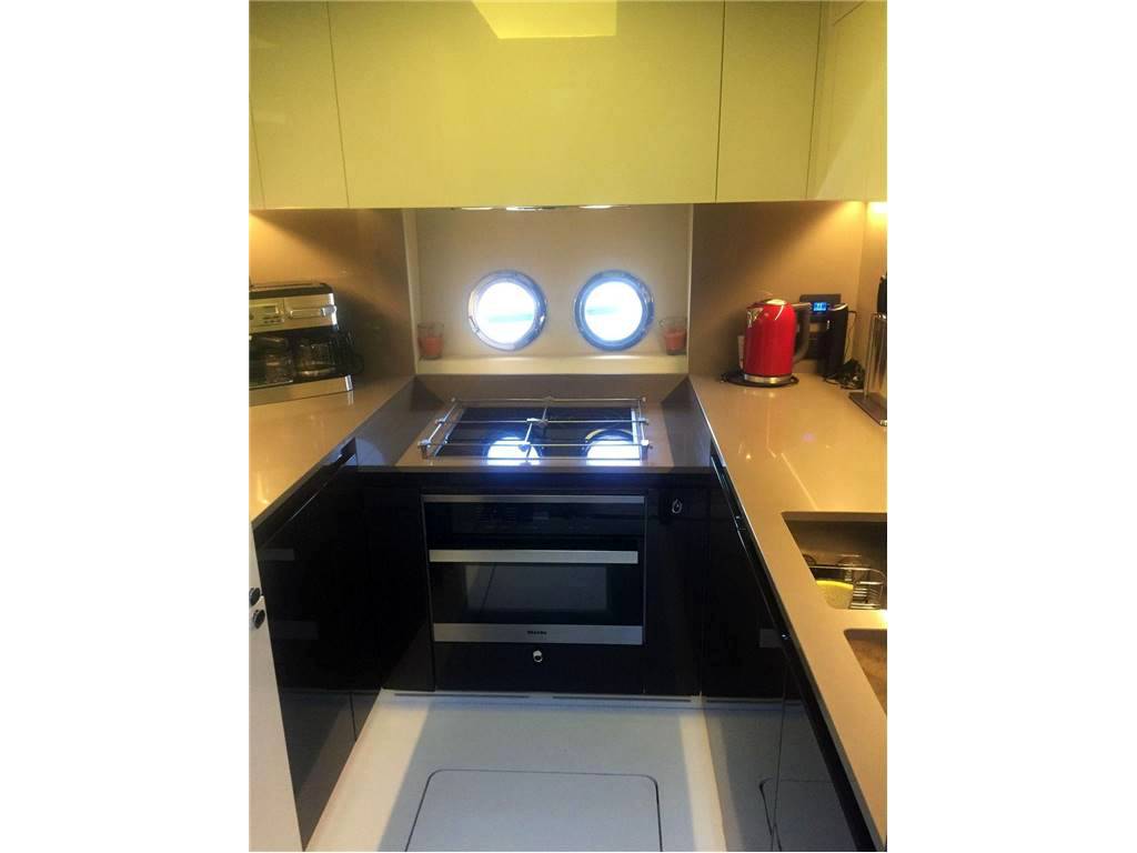 Azimut 77 s