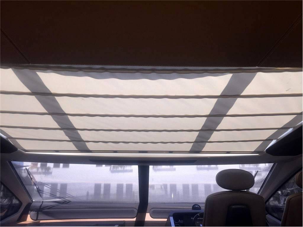 Azimut 77 s