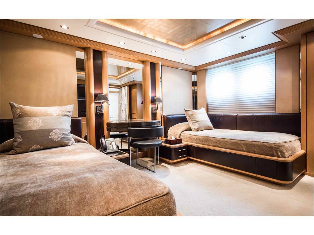 Amels shipyard 50 m