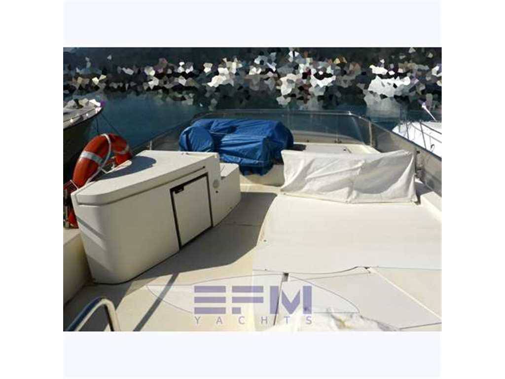 Ferretti 53
