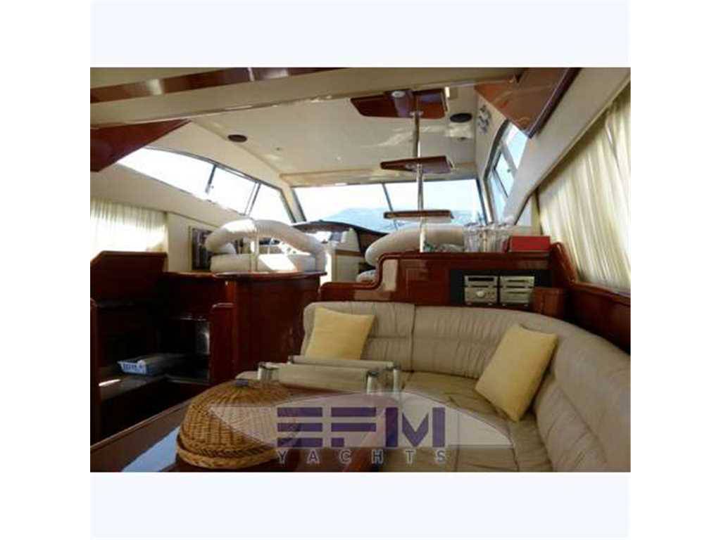 Ferretti 53