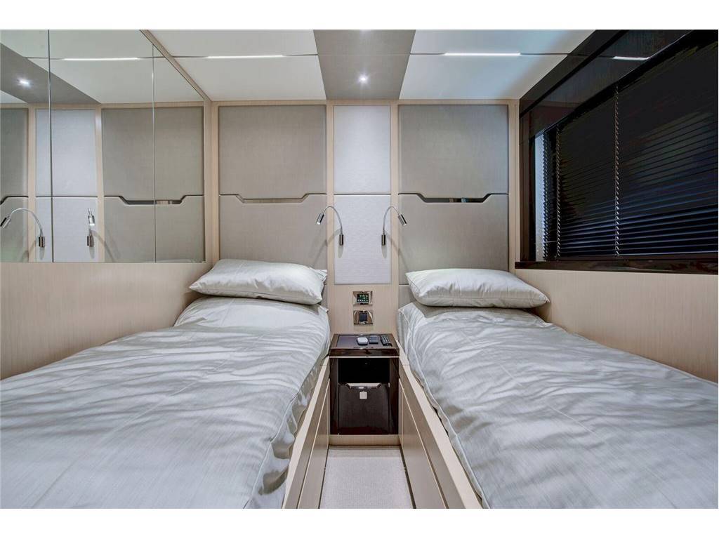 Sunseeker 68 predator