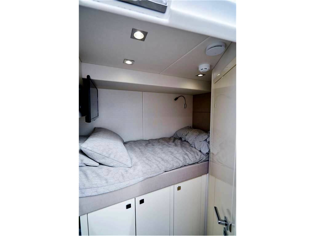 Sunseeker 68 predator