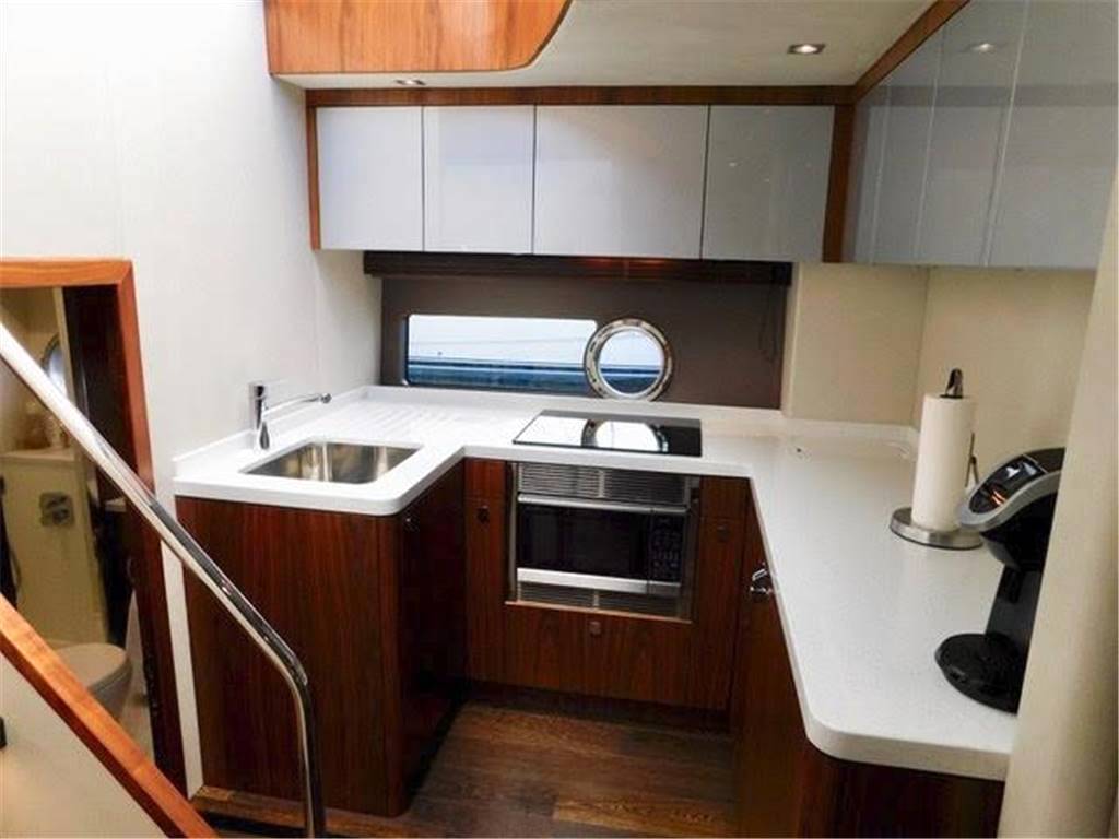 Sunseeker Predator 57