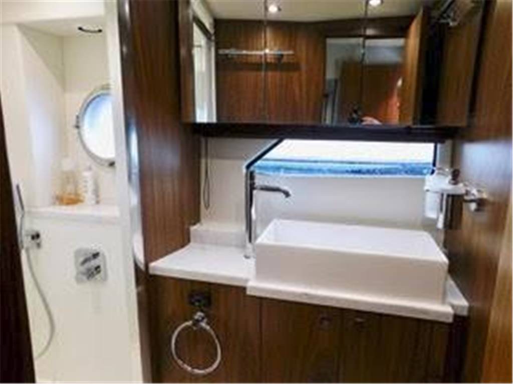 Sunseeker Predator 57