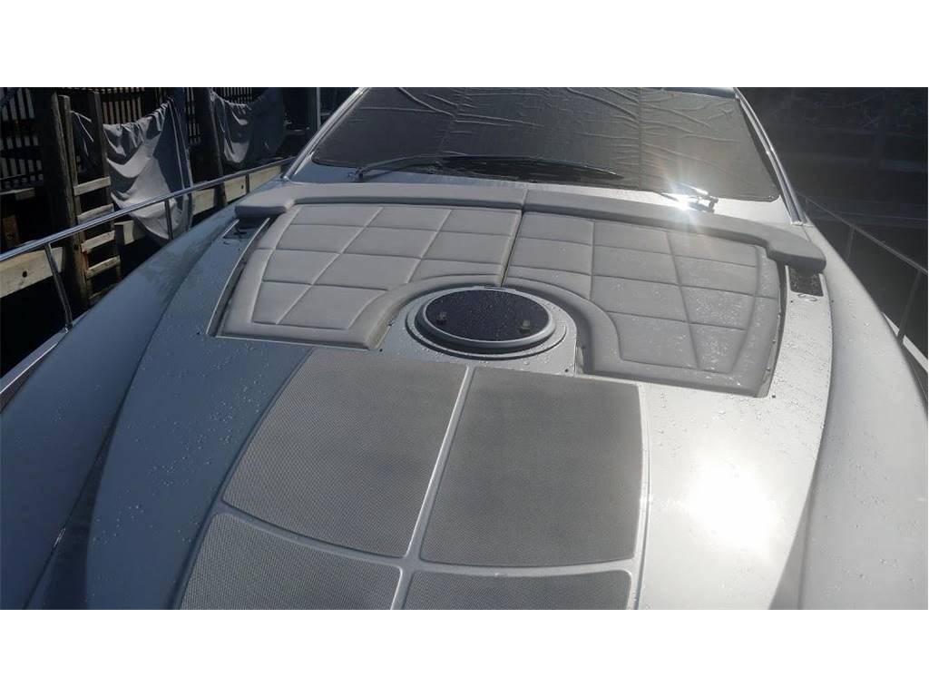Pershing 62