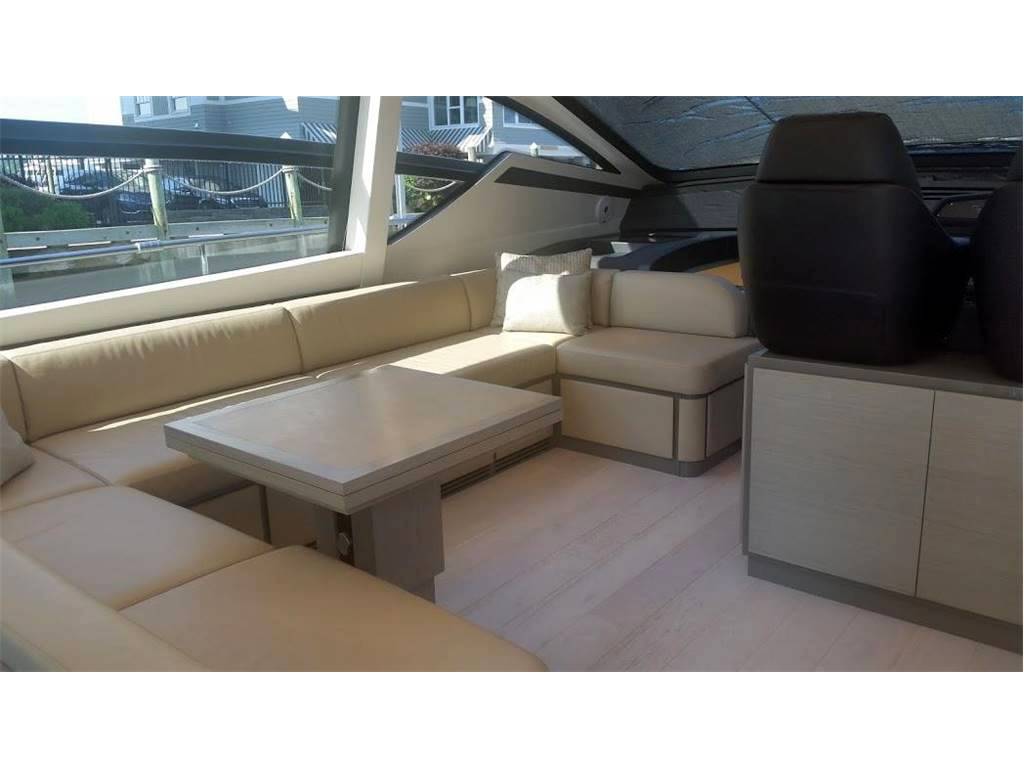 Pershing 62