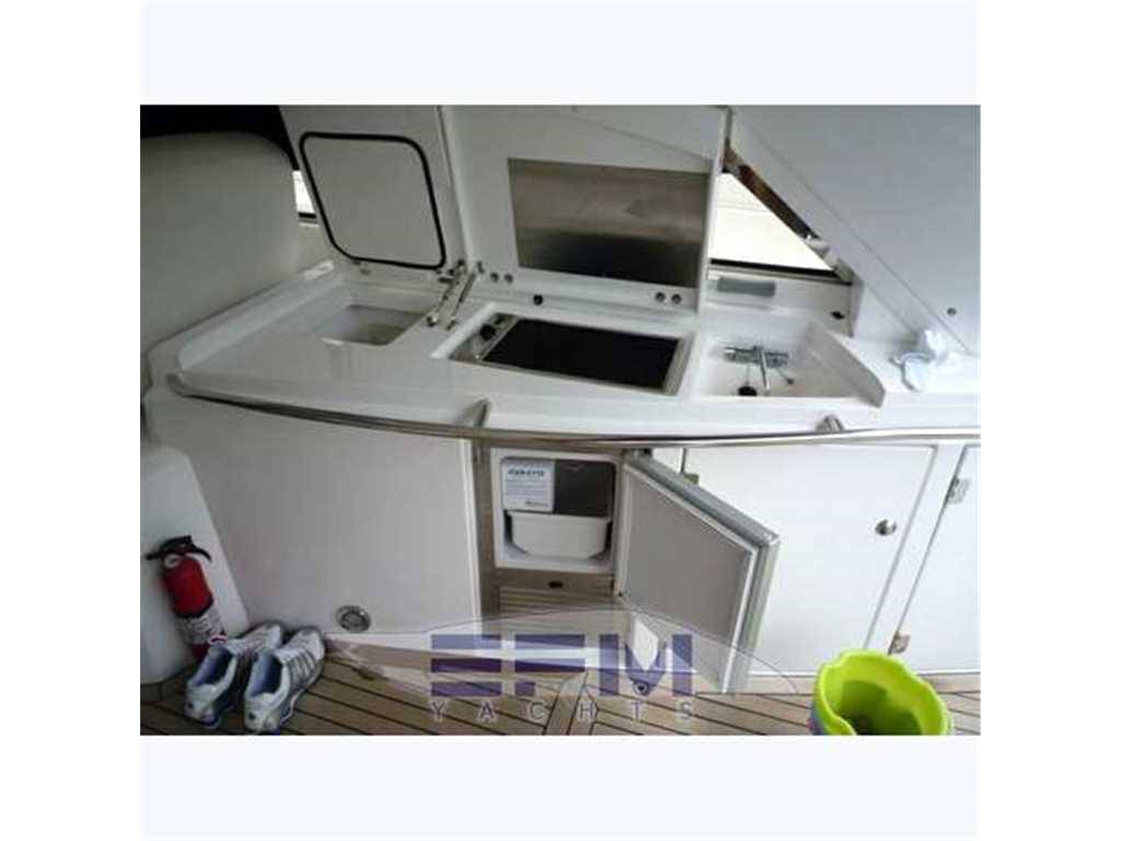 Sunseeker Portofino 53