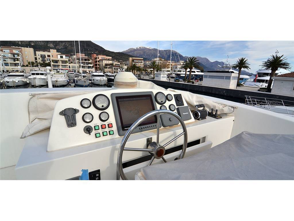 Terranova Explorer 68
