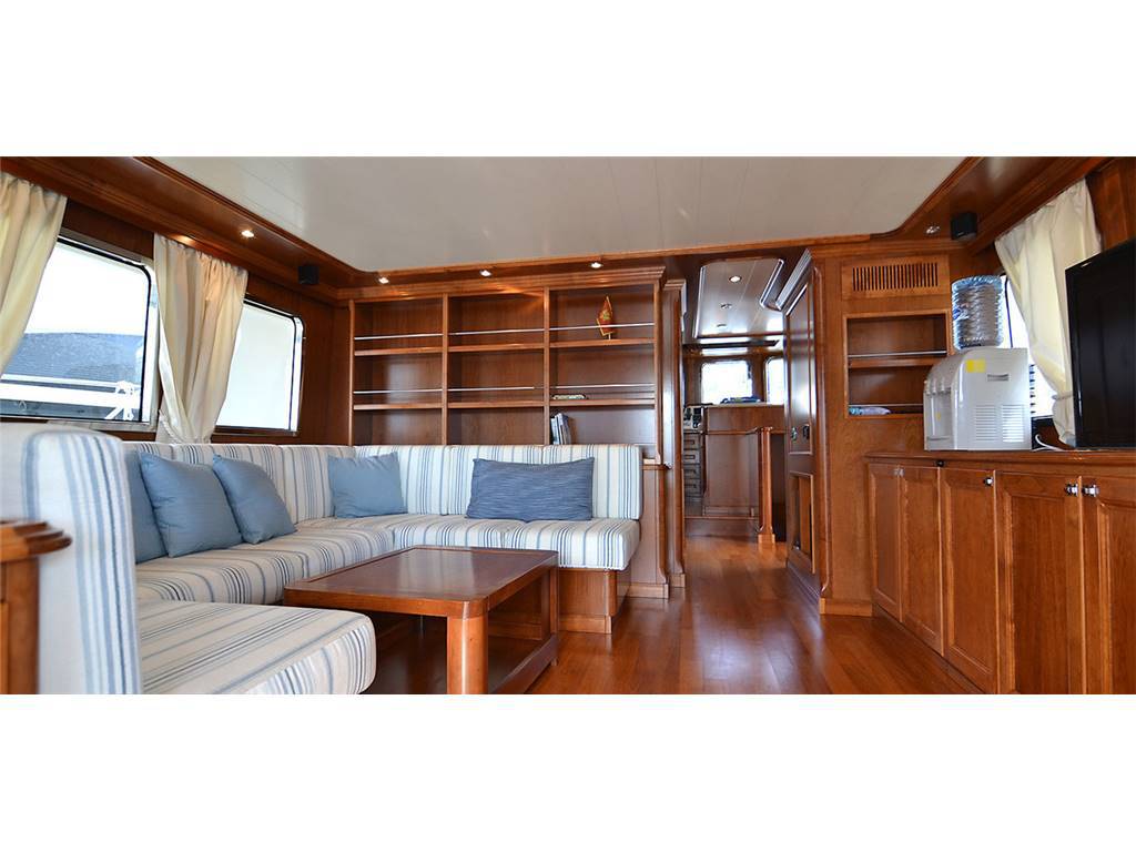 Terranova Explorer 68