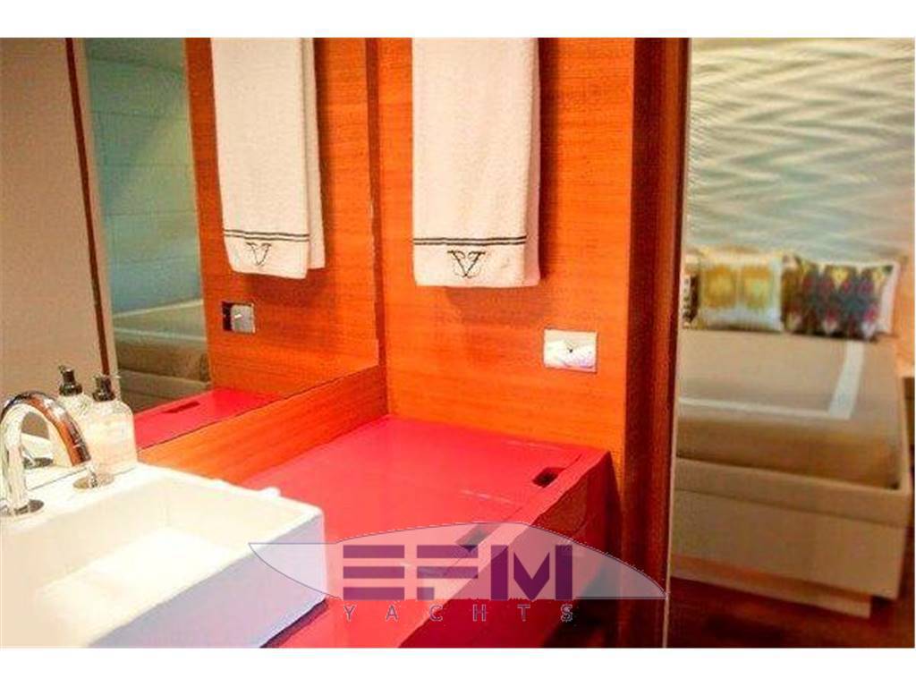 Overmarine Mangusta 130