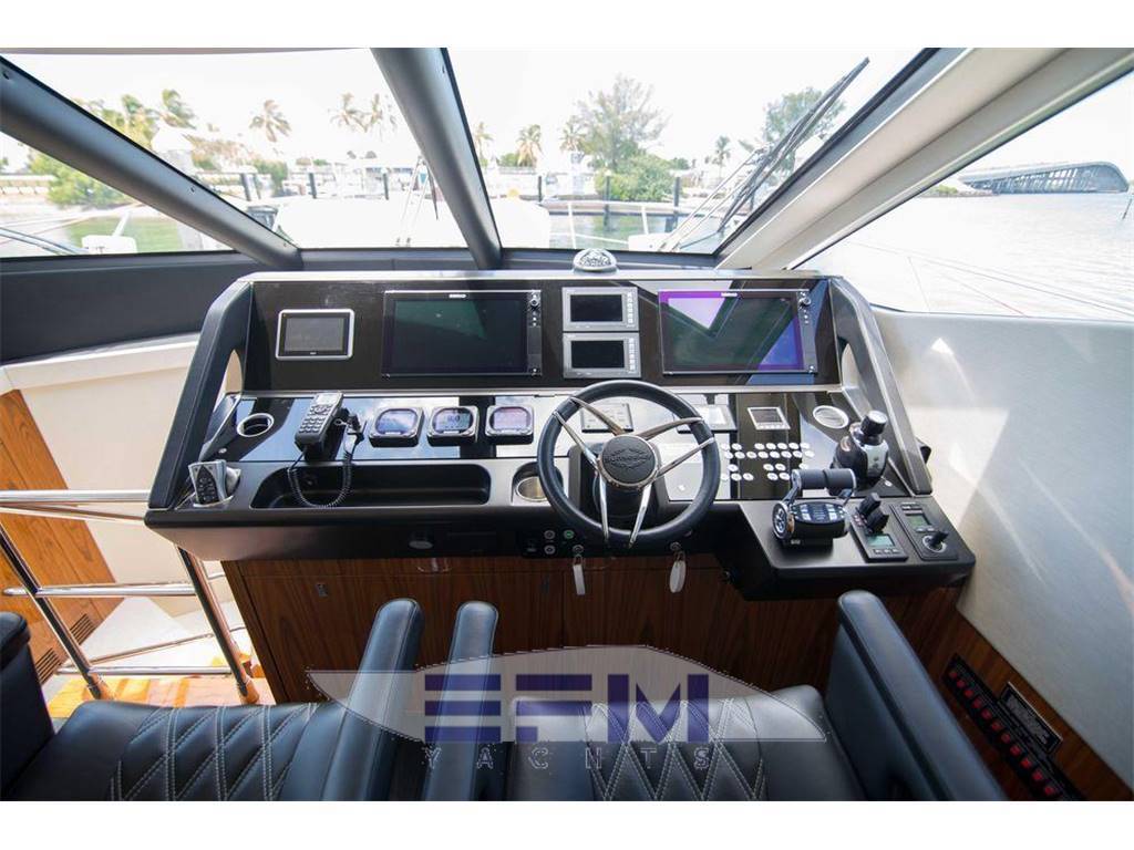 Sunseeker 65 manhattan