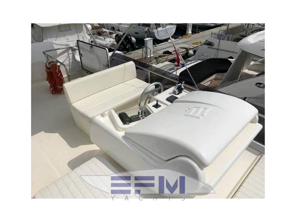 Ferretti 510 fly