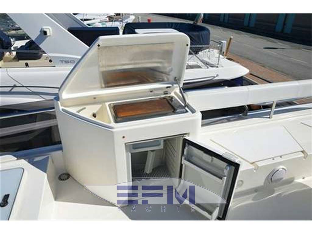 Ferretti 510 fly