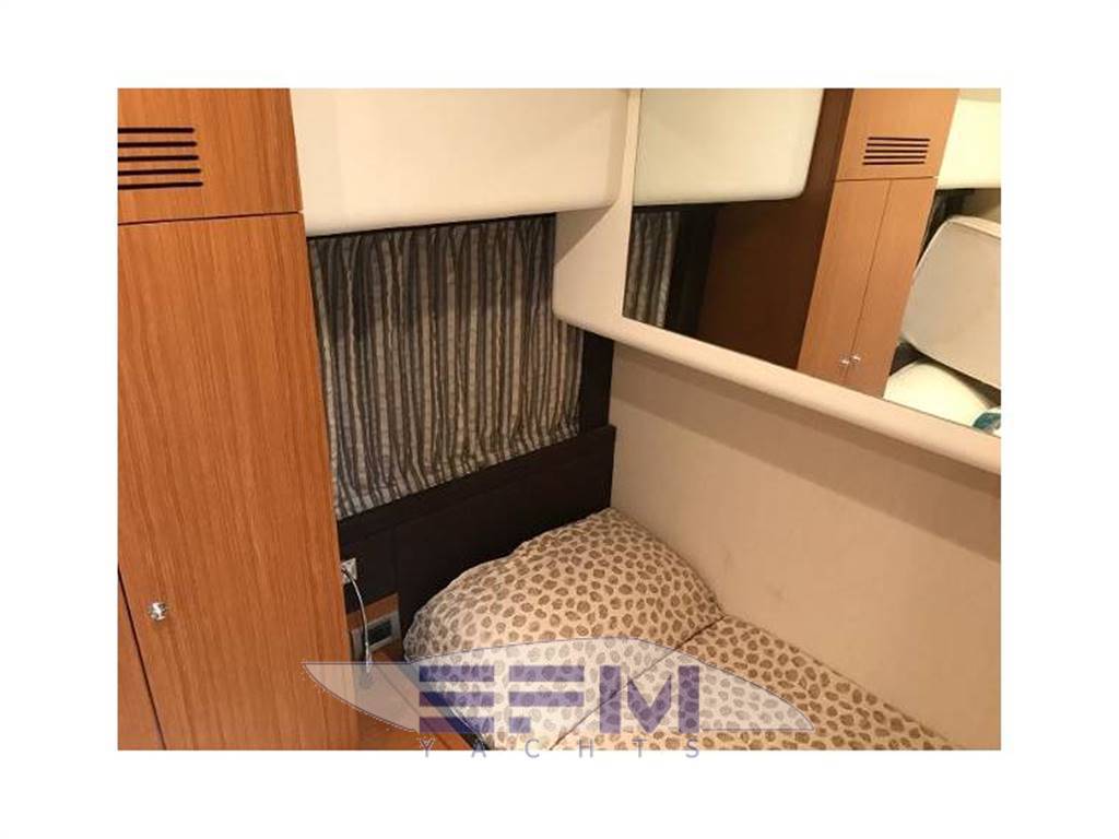 Ferretti 510 fly