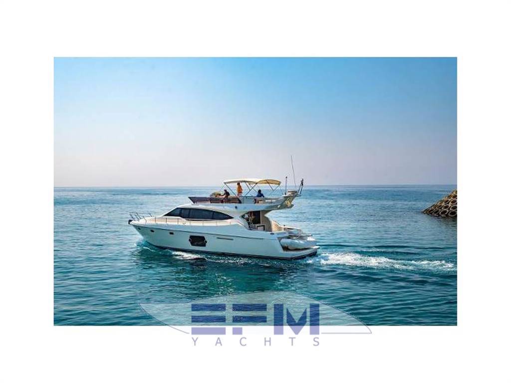 Ferretti 510 fly