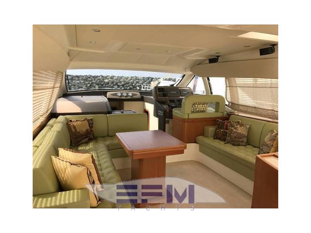 Ferretti 510 fly