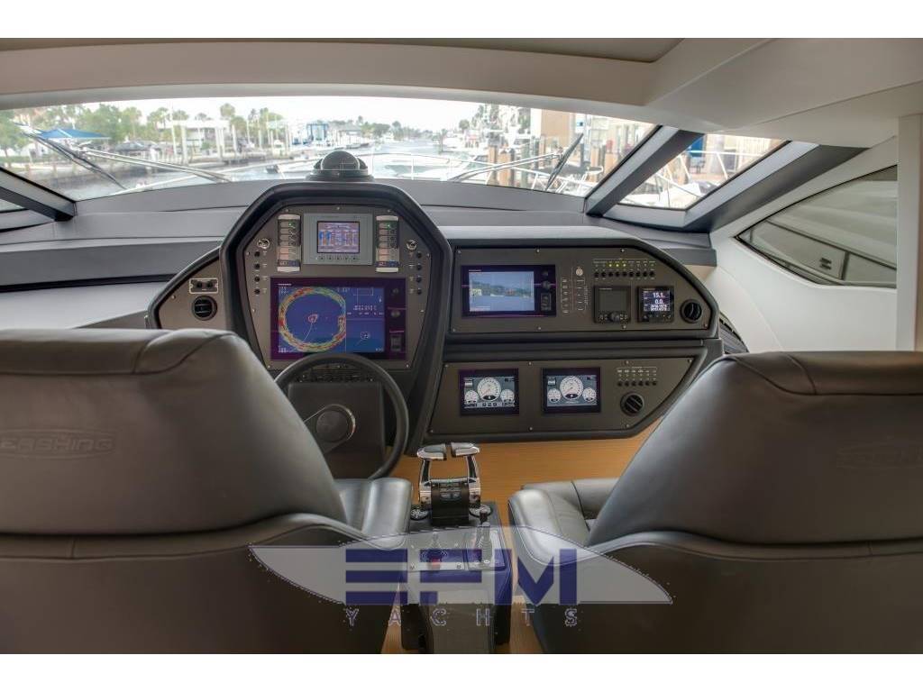 Pershing 74