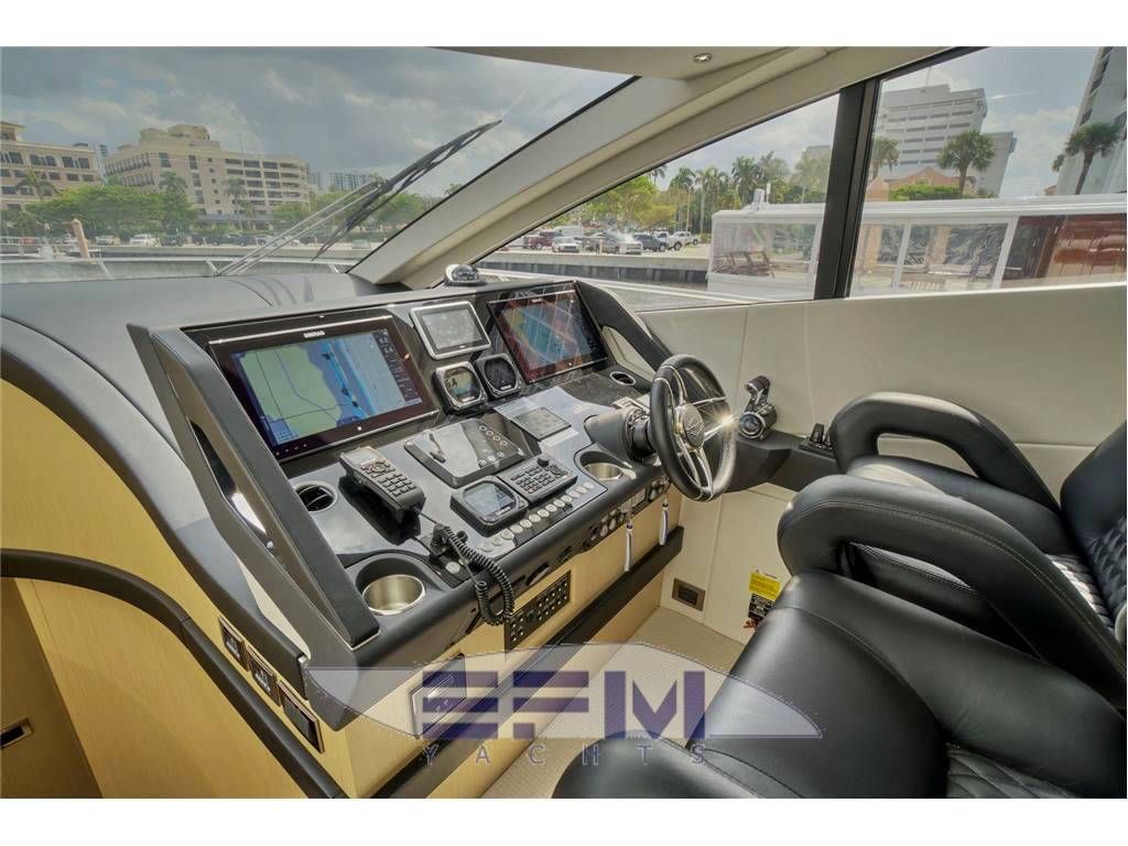 Sunseeker 68 sport yacht