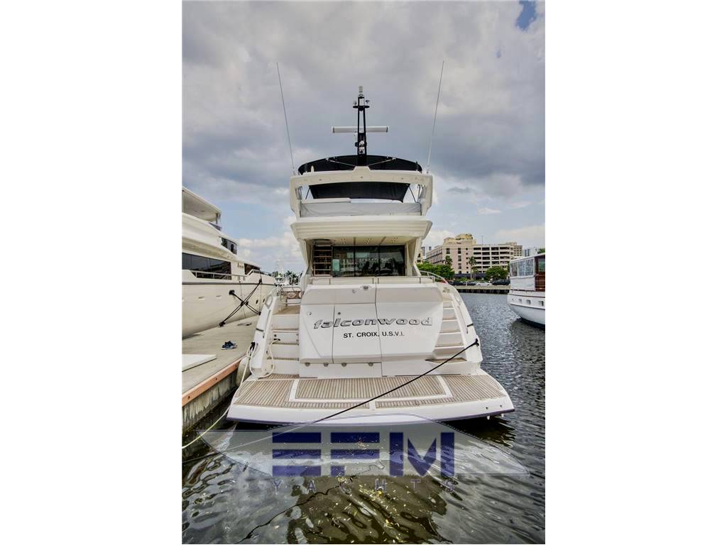 Sunseeker 68 sport yacht
