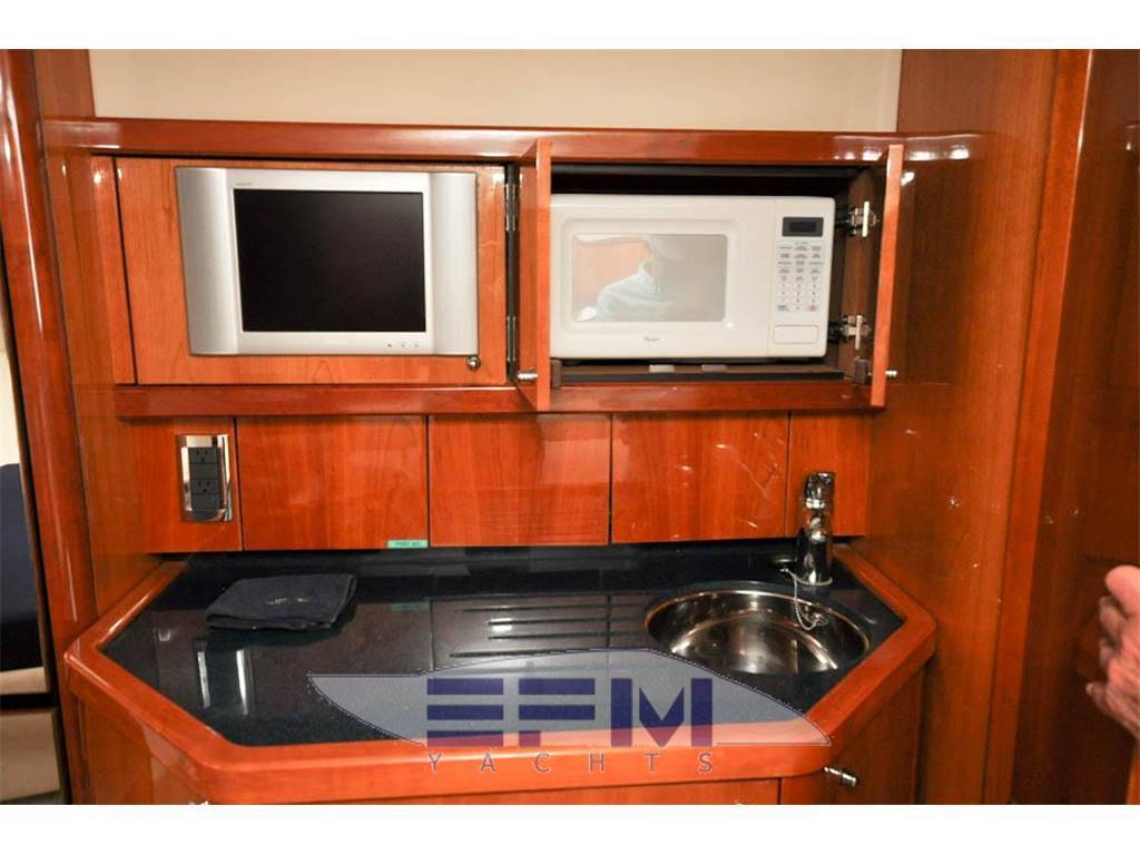 Sunseeker 37 sport fisher