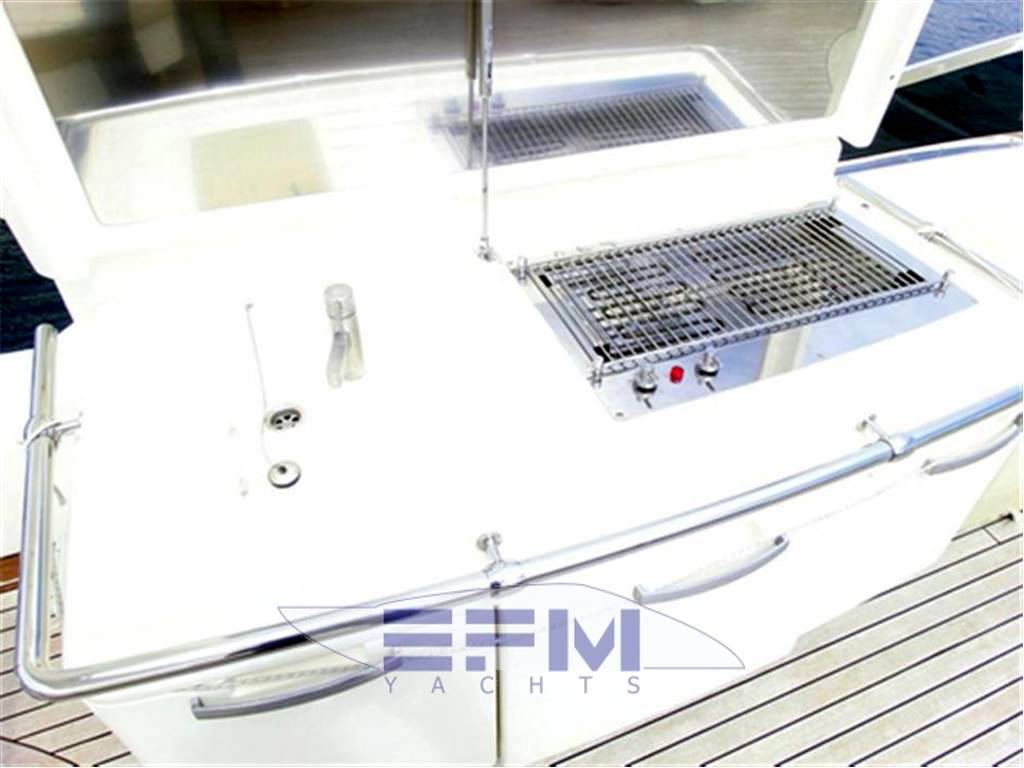 Azimut 78 fly