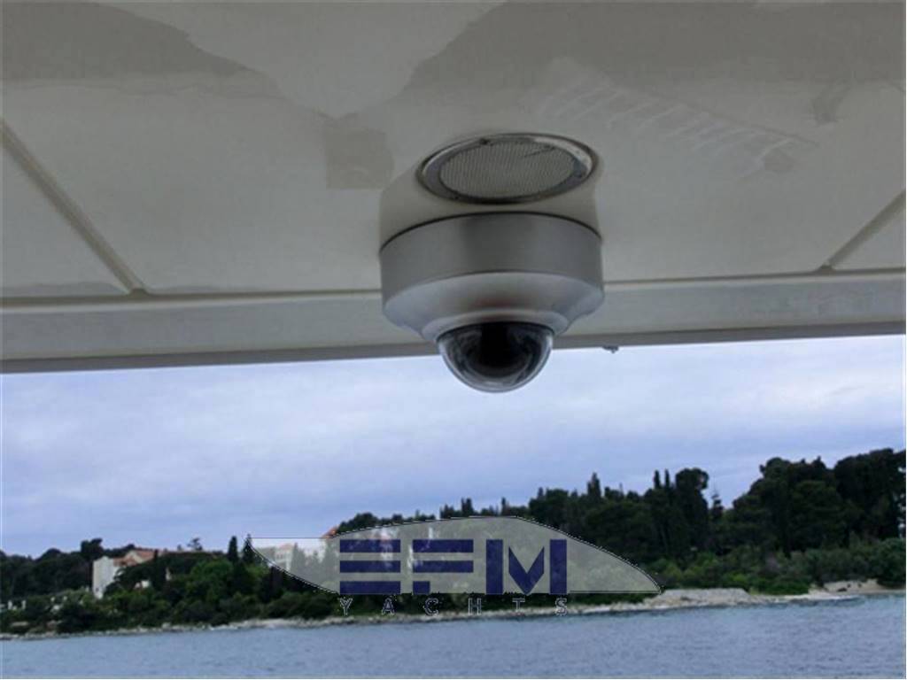 Azimut 78 fly