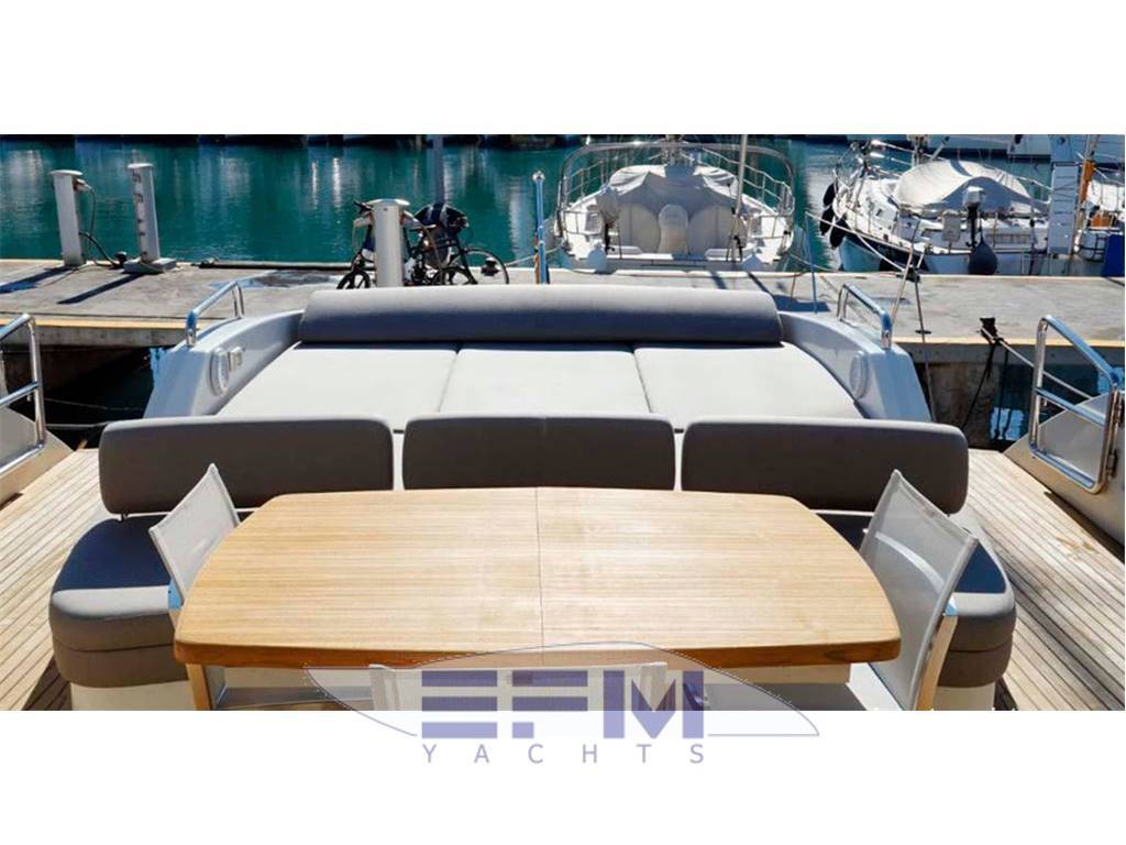 Azimut 86s