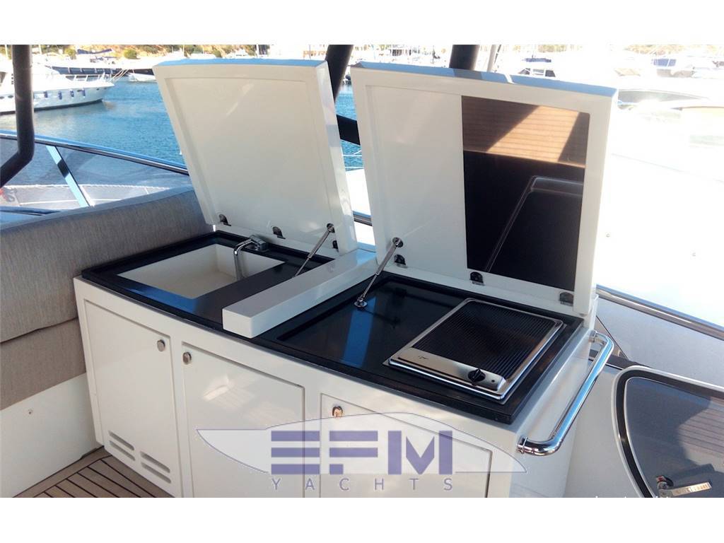 Monte carlo yacht Mcy 76
