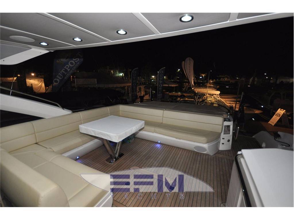 Sunseeker Predator 68
