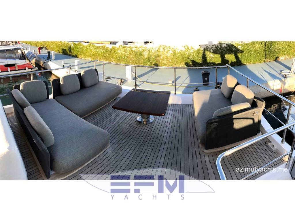 Azimut 66