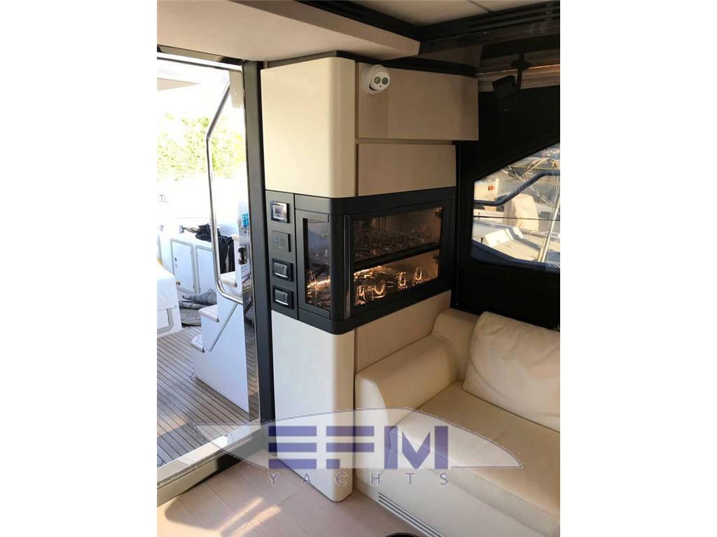 Azimut 66